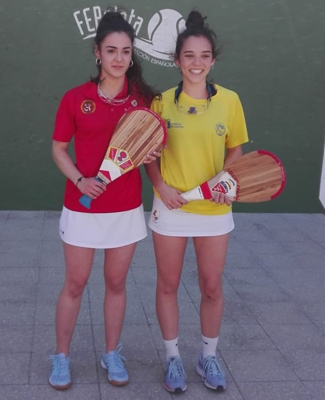 Amaia Espinal y Maider Ardanaz clasificadas para los cuartos de final de F30M paleta goma sub 22